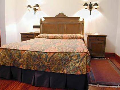 Отель Pazo Carrasqueira Кастрело Номер фото